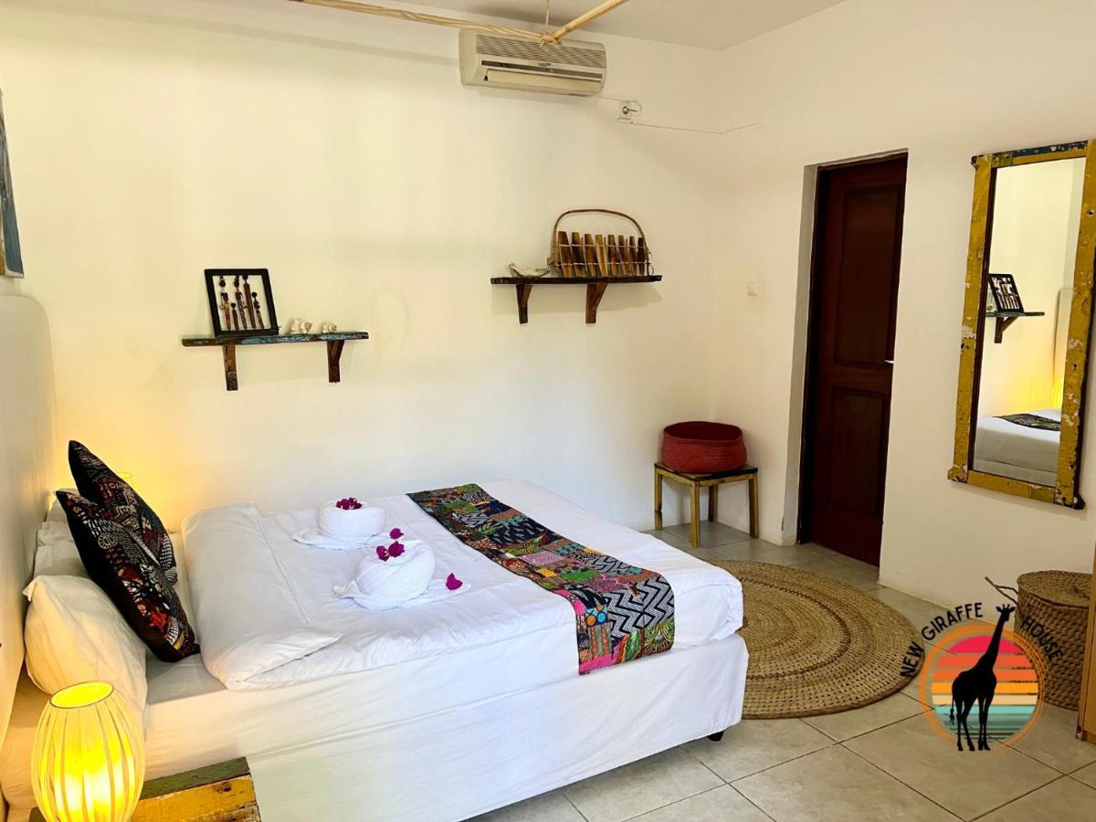 New Giraffe House Bed & Breakfast Виланкулос Стая снимка